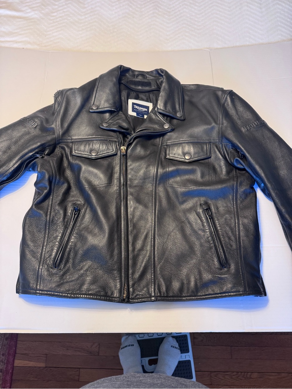 Vintage Triumph Black Leather Motorcycle Jacket - Men's Classic Rider Style